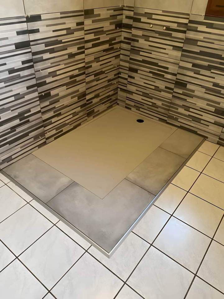 Création douche Autun